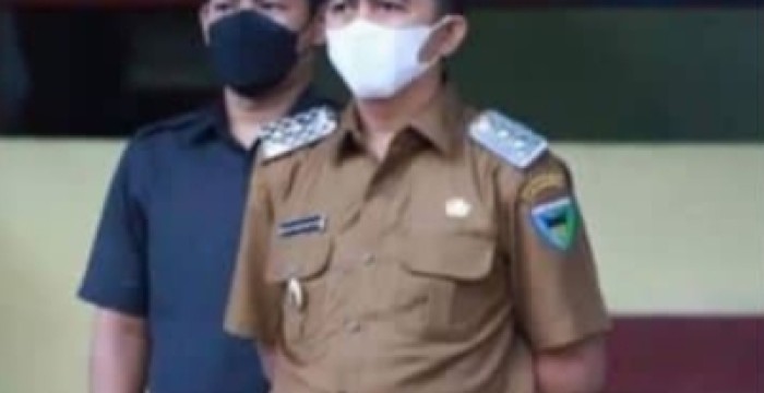 Saat ini sedang mempersiapkan surat pengunduran diri untuk diajukan ke DPRD Pessel