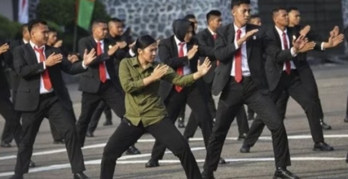 Kasus penganiayaan yang menewaskan seorang warga Aceh, Imam Masykur (25) tengah menjadi sorotan.