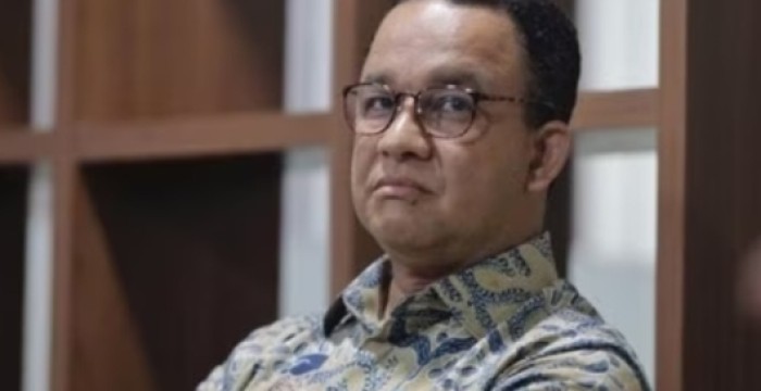 Mahasiswa FISIP Universitas Indonesia Irma Josephine menagih janji bakal calon presiden (bacapres) Anies Baswedan.