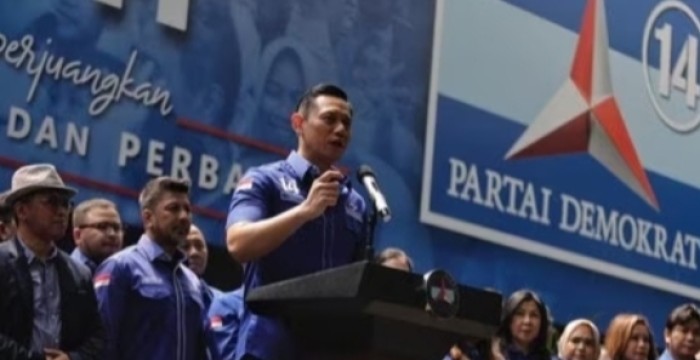 Jadi potensi Demokrat untuk bergabung memang lebih besar ke Pak Prabowo.